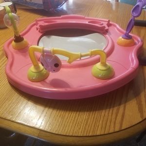 booster seat with toy tray